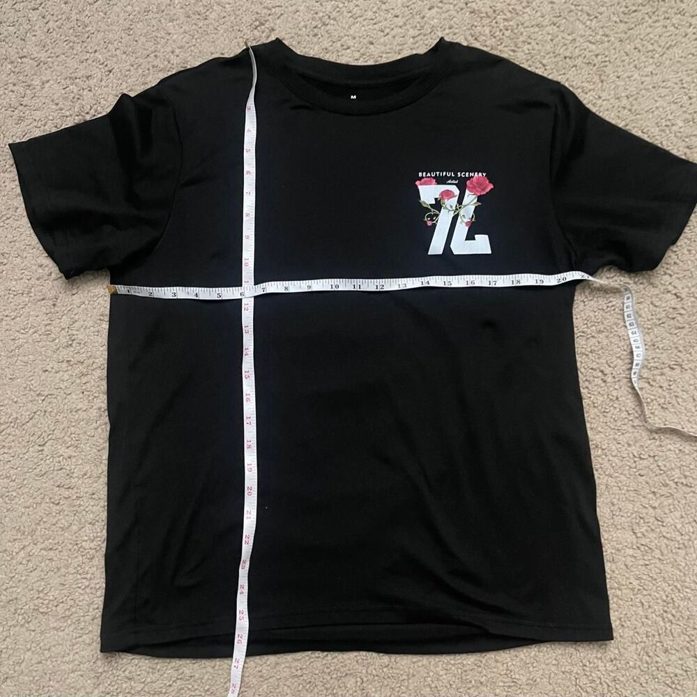 No-brand Women's Black T-shirt